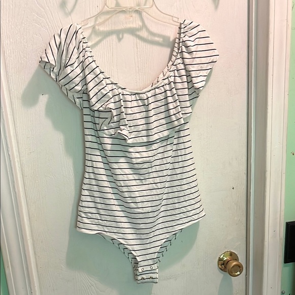J.Crew Striped Bodysuit with Ruffle Sleeves - Picture 1 of 7